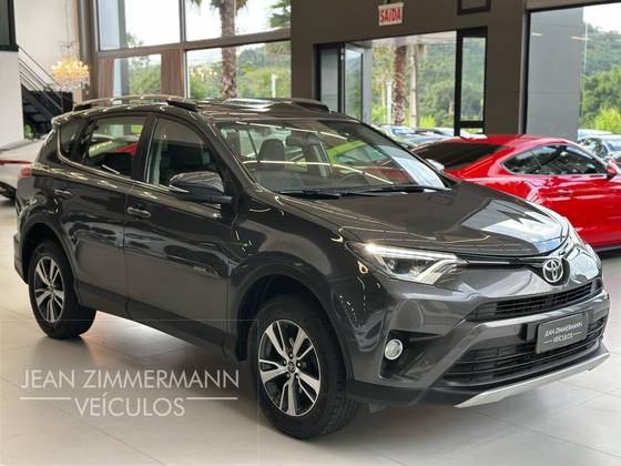 TOYOTA RAV4 2018