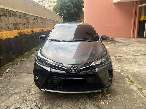 TOYOTA YARIS 2025