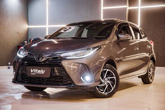 TOYOTA YARIS 2023