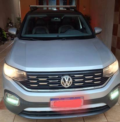 VOLKSWAGEN T-CROSS 2021