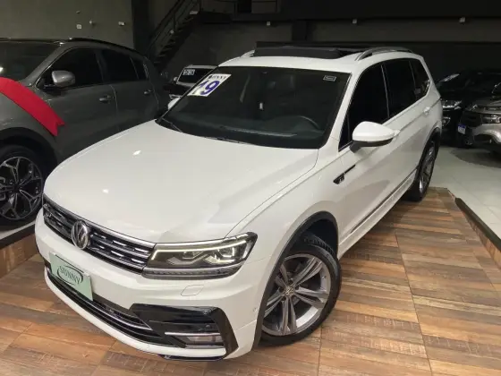 VOLKSWAGEN TIGUAN 2019
