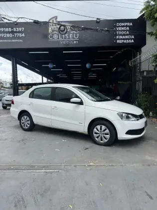 VOLKSWAGEN VOYAGE 2013