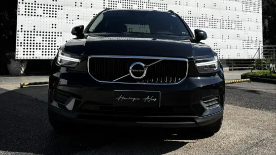 VOLVO XC40 2019