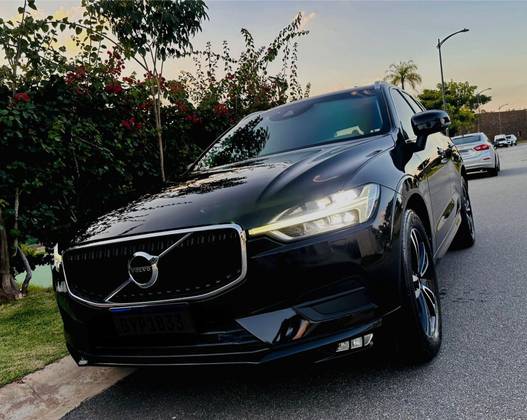VOLVO XC60 2018