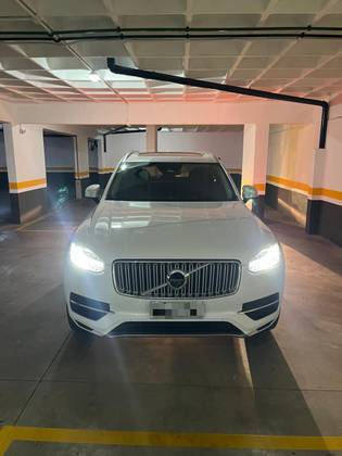 VOLVO XC90 2019