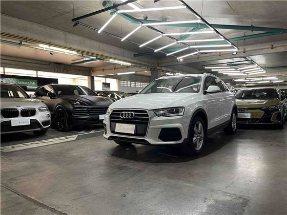 AUDI Q3 2019