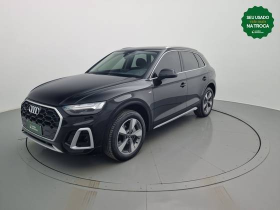 AUDI Q5 2024
