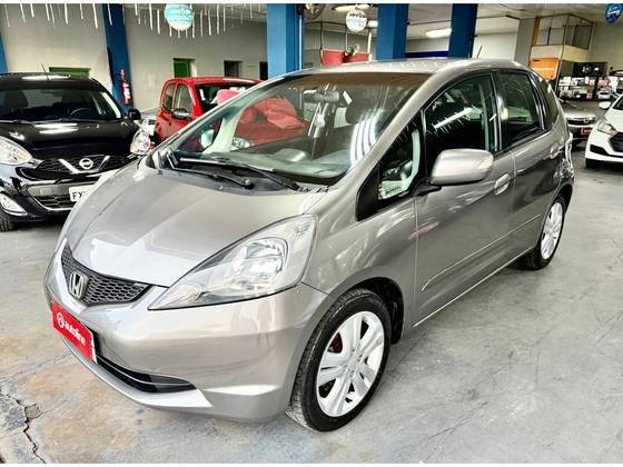 HONDA FIT 2010