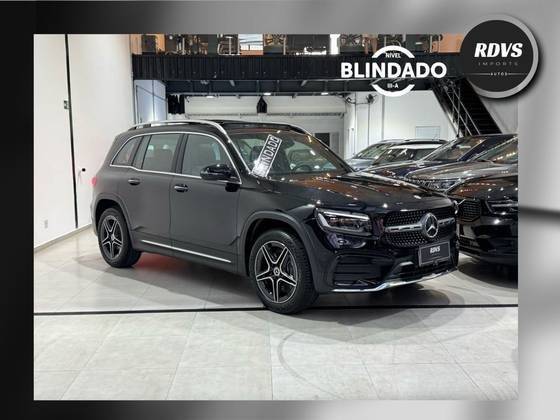 MERCEDES-BENZ GLB 220 2025