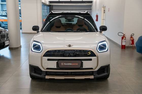 MINI COUNTRYMAN 2025