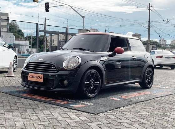 MINI ONE 2011