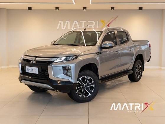 MITSUBISHI L200 TRITON 2023