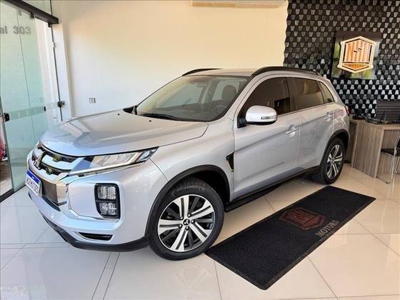 MITSUBISHI OUTLANDER 2022