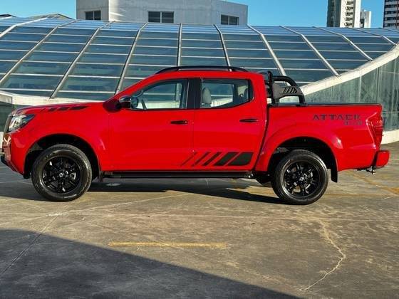 NISSAN FRONTIER 2024