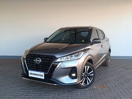 NISSAN KICKS 2024