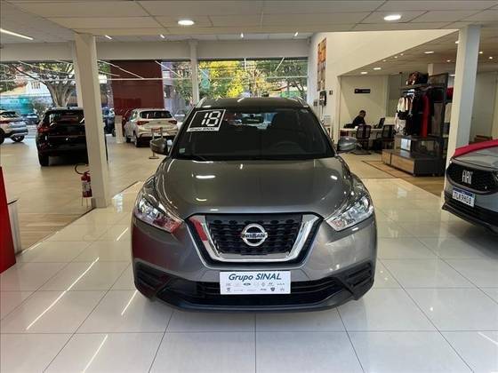 NISSAN KICKS 2018