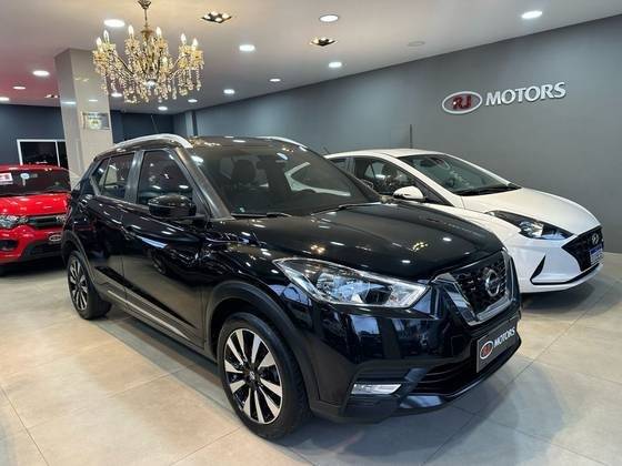 NISSAN KICKS 2017