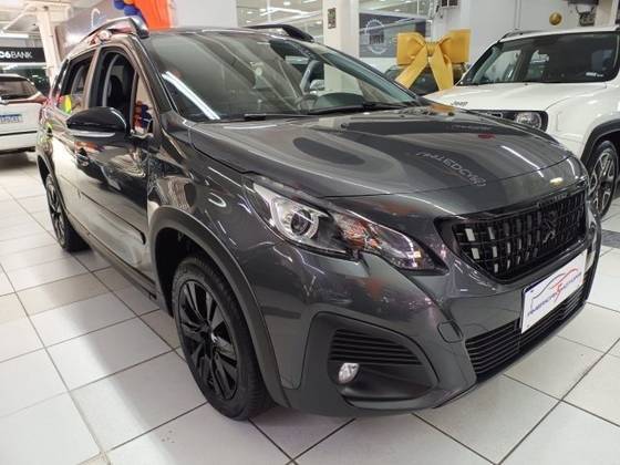 PEUGEOT 2008 2023