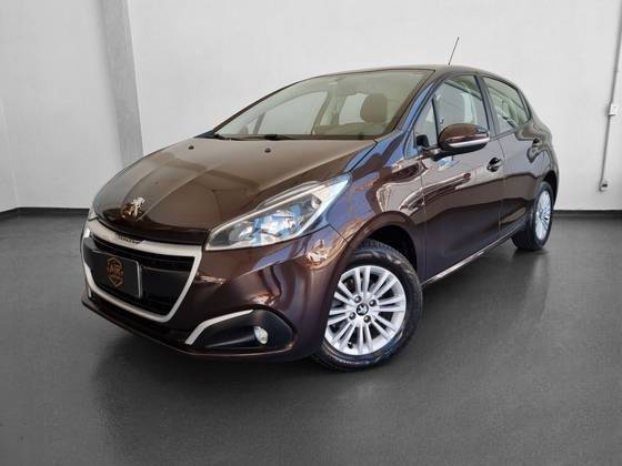 PEUGEOT 208 2019
