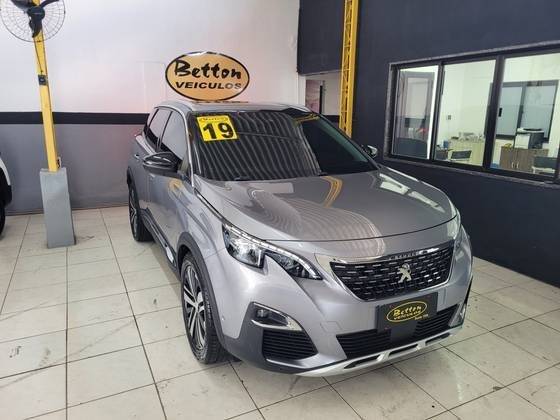 PEUGEOT 3008 2019