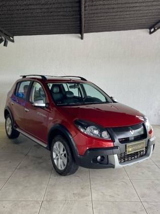 RENAULT SANDERO 2013