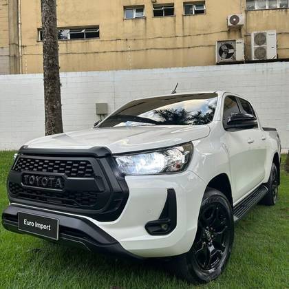 TOYOTA HILUX 2022