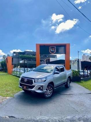 TOYOTA HILUX 2020