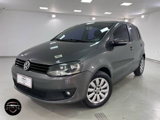 VOLKSWAGEN FOX 2014