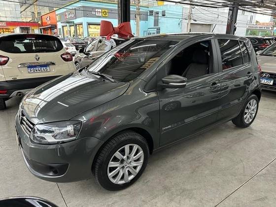 VOLKSWAGEN FOX 2013