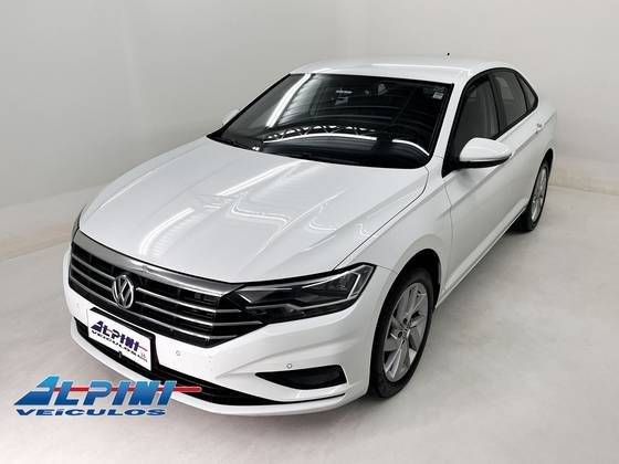 VOLKSWAGEN JETTA 2019