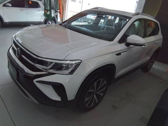 VOLKSWAGEN TAOS 2023