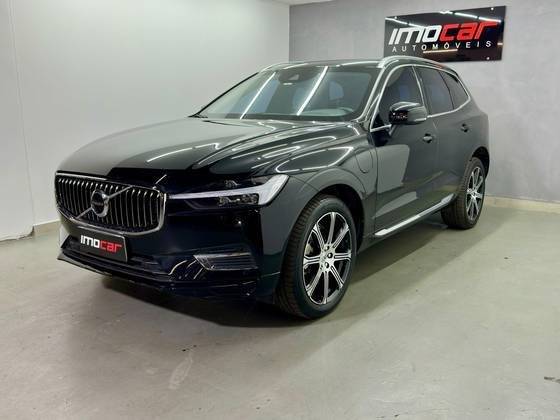 VOLVO XC60 2021