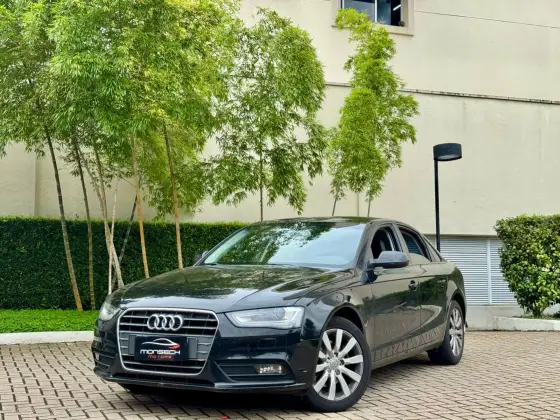 AUDI A4 2014