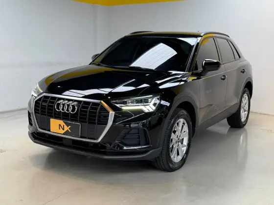 AUDI Q3 2023
