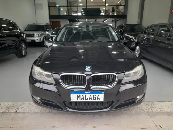BMW 320i 2011