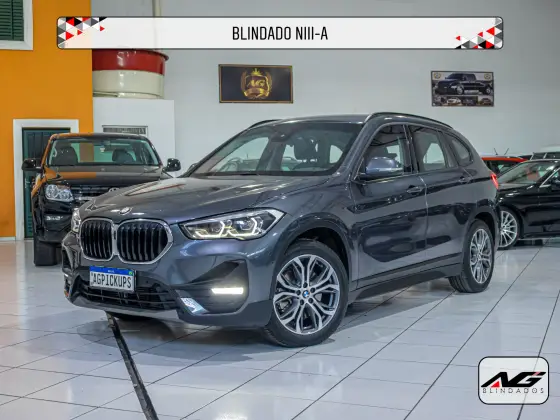 BMW X1 2021