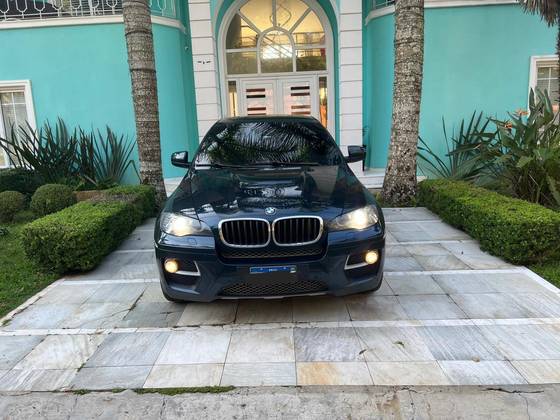 BMW X6 2013