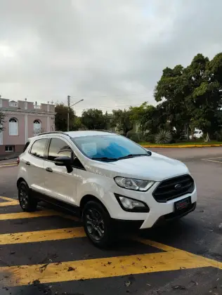 FORD ECOSPORT 2018