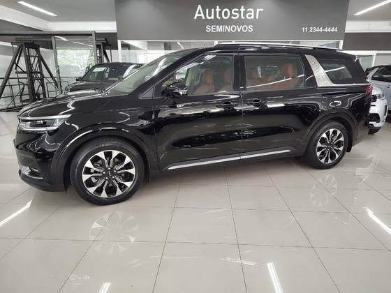KIA CARNIVAL 2022