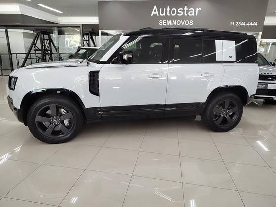 LAND ROVER DEFENDER 2023