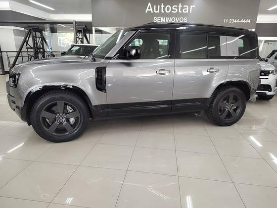 LAND ROVER DEFENDER 2023
