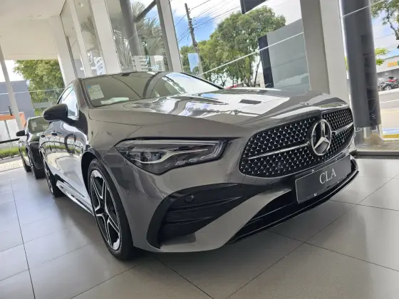 MERCEDES-BENZ CLA 200 2025