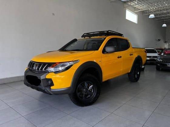 MITSUBISHI L200 TRITON 2023