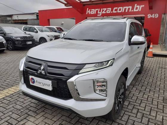 MITSUBISHI PAJERO SPORT 2024