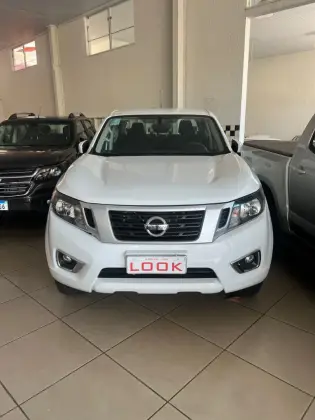 NISSAN FRONTIER 2019