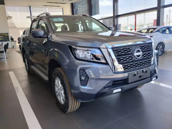 NISSAN FRONTIER 2025
