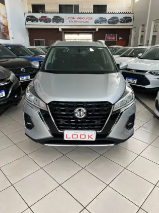 NISSAN KICKS 2022