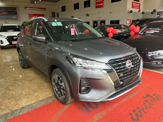 NISSAN KICKS 2024