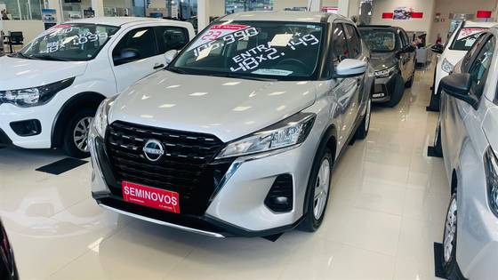 NISSAN KICKS 2024