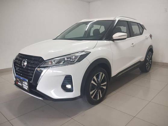 NISSAN KICKS 2022